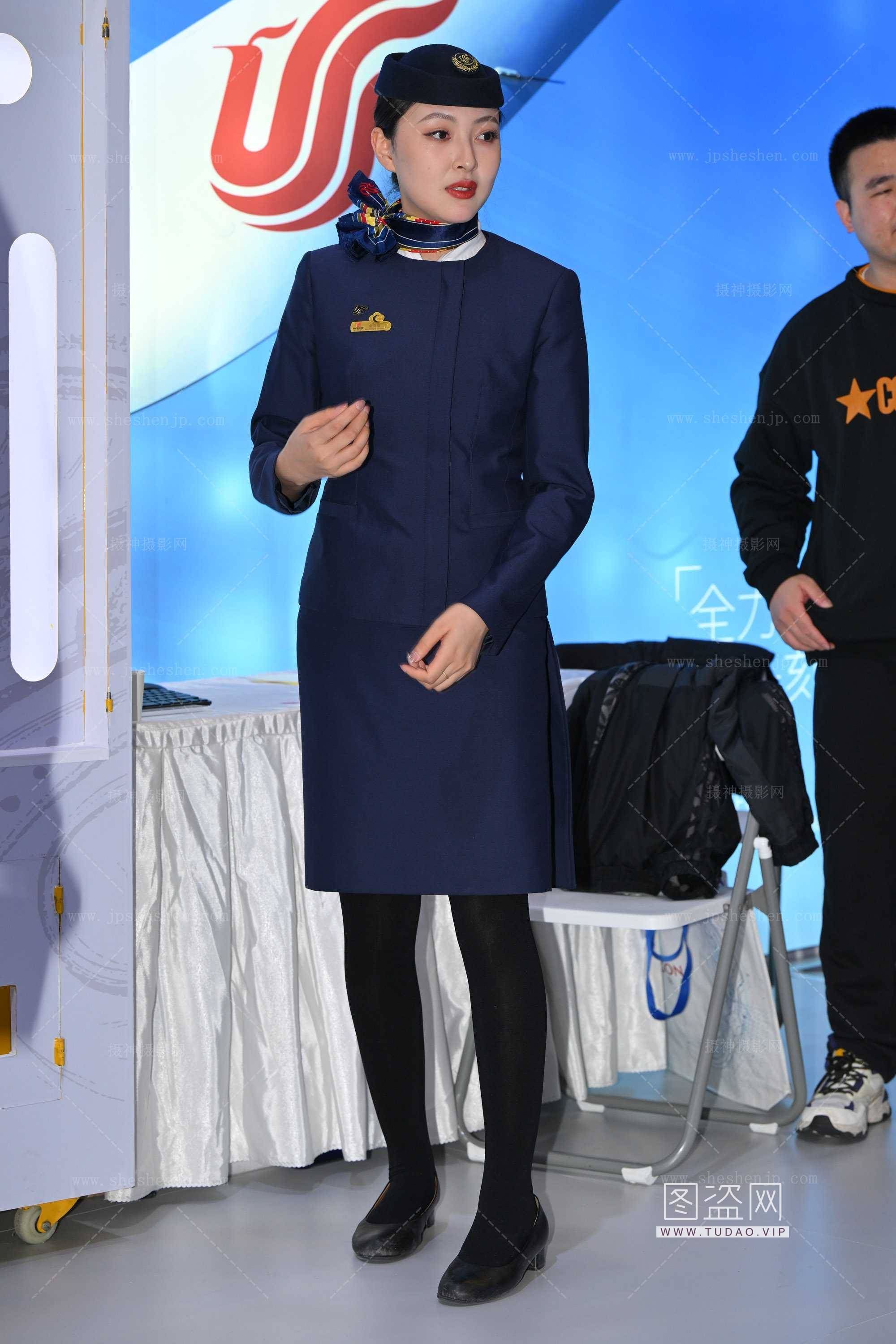 142107wjvzdfq3d0706j5q.jpg