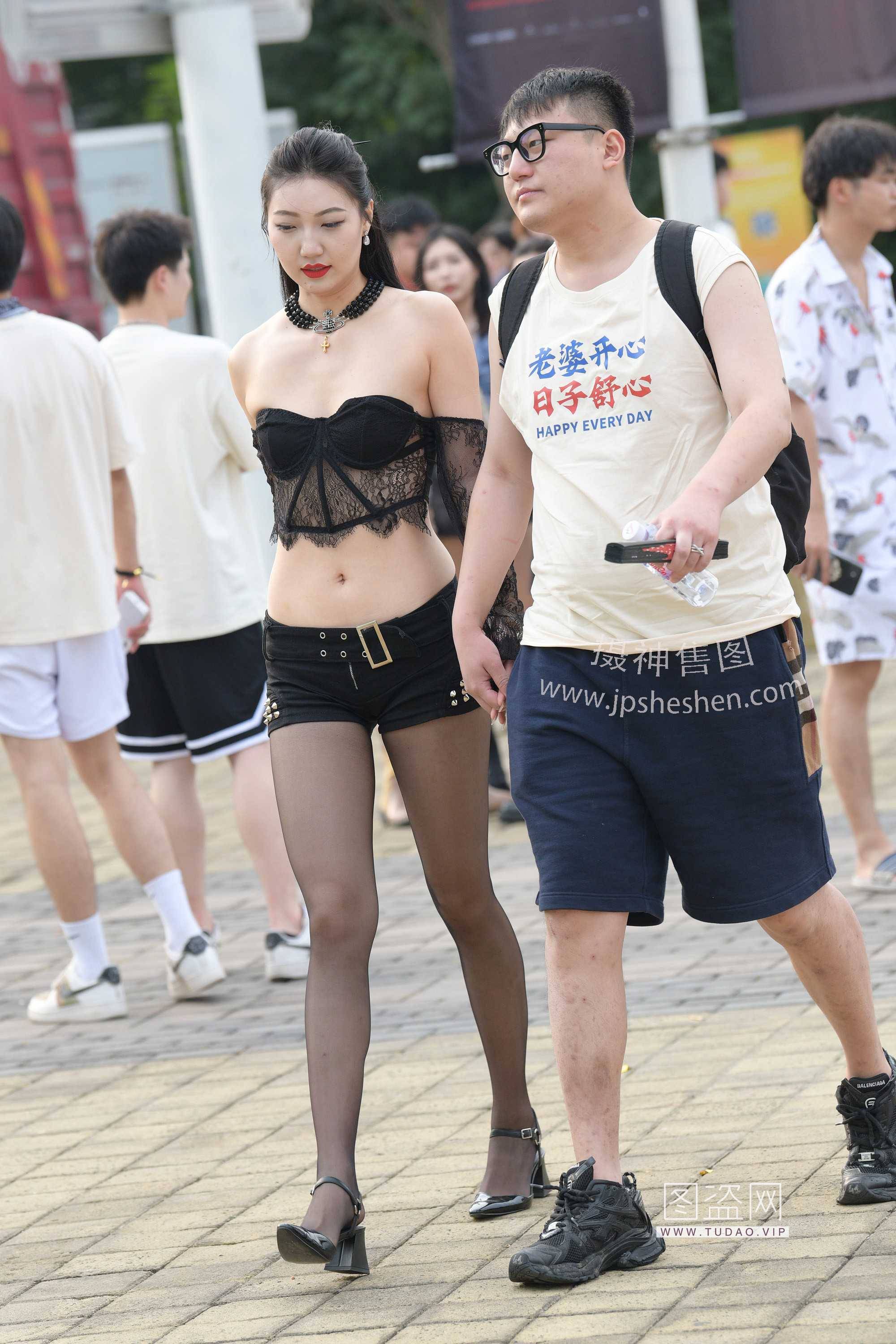 120951ulz1excwk7zp171e.jpg