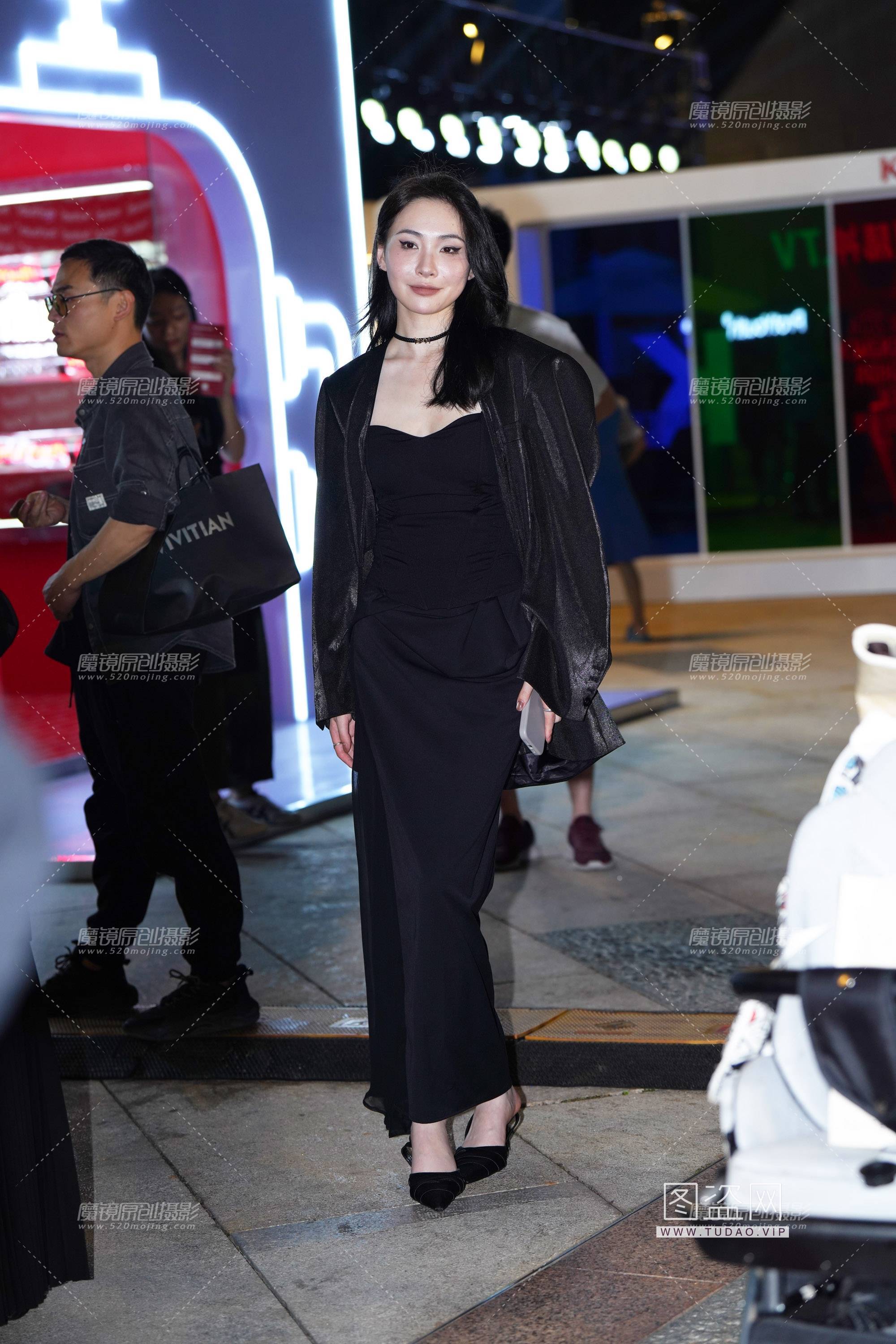 165157mtvhg3pav30nez2b.jpg
