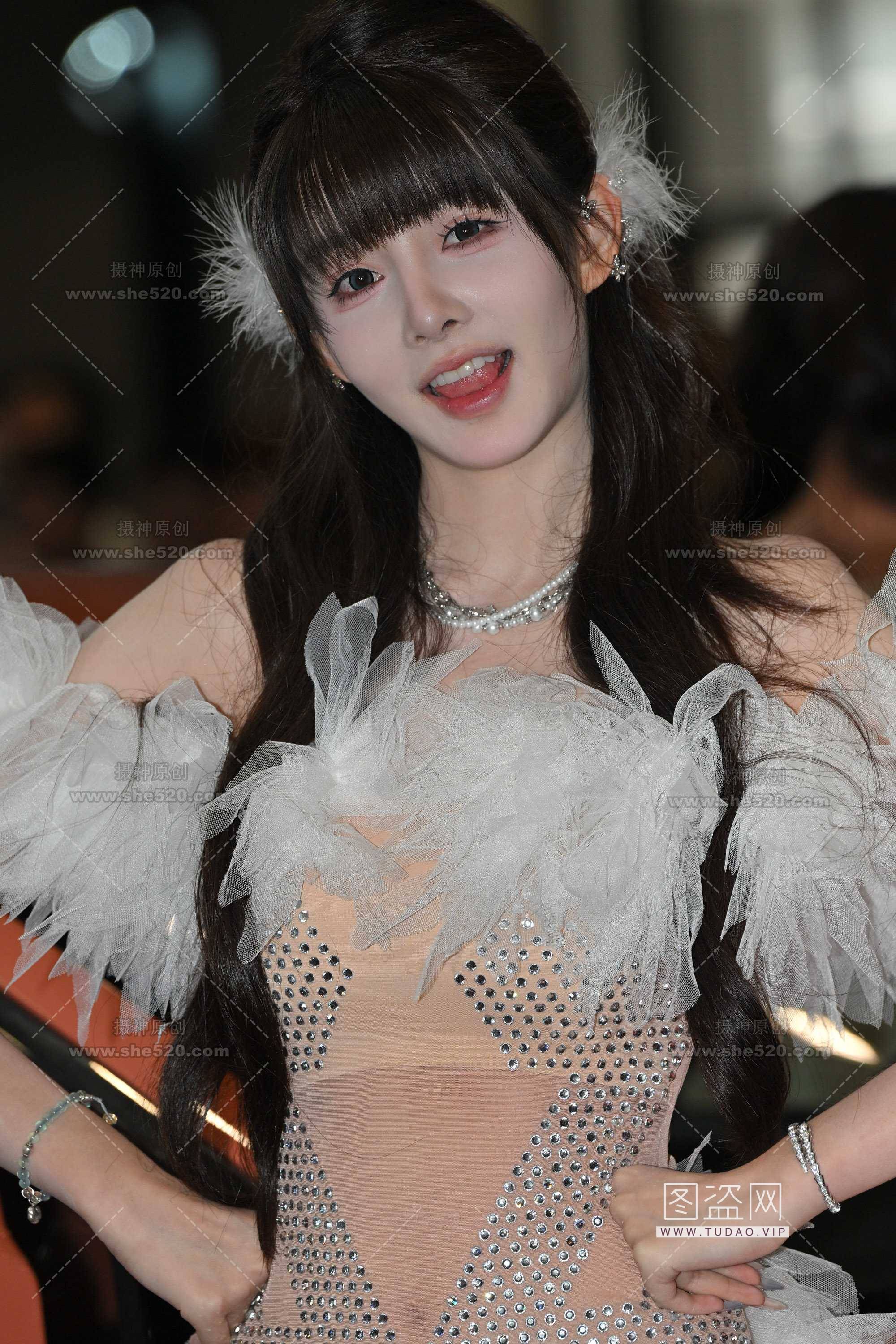 231208qw9uab5wfwmoufw8.jpg