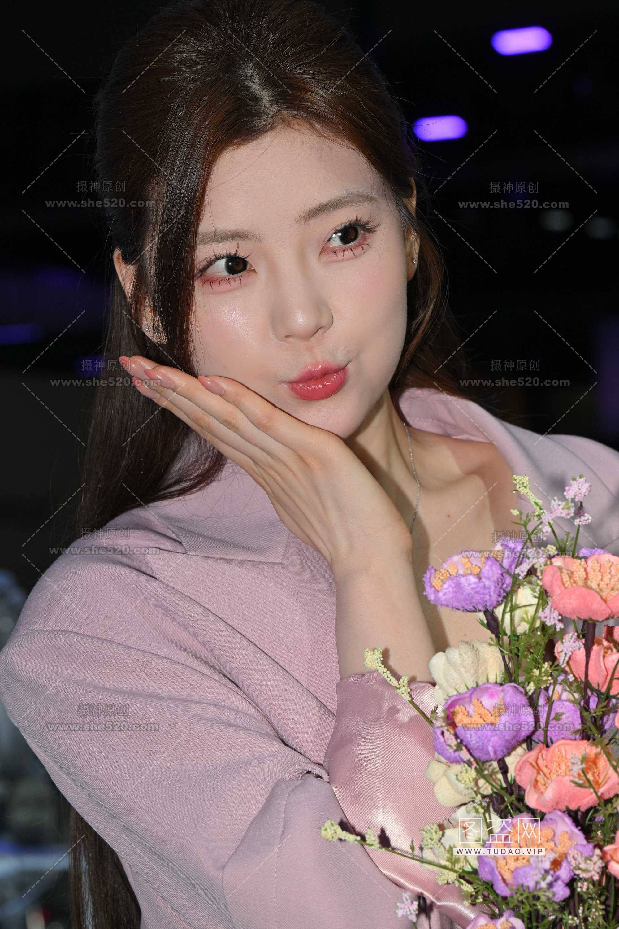 160156v81dtwwnytxnd8xc.jpg