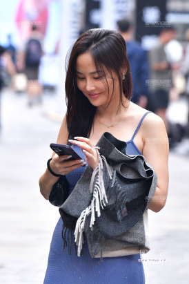 ★丁香兰吊带长裙美女