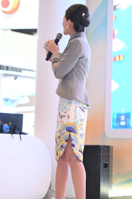 SH25-98sp8k2f32√CATA-海航靓丽空姐女主持【8K