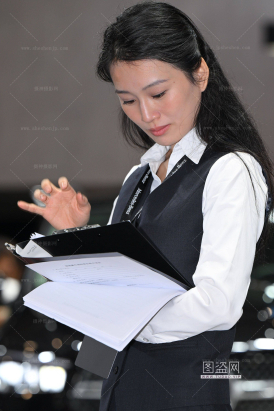 白衬衫马甲黑丝销售