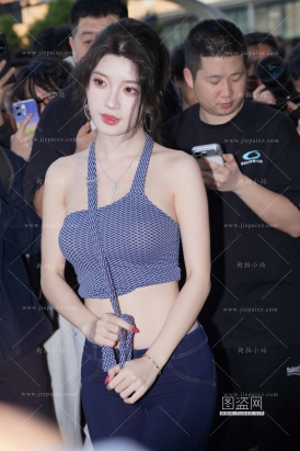 紧牛裤里丝网红-BB酱 【图片➕视频】