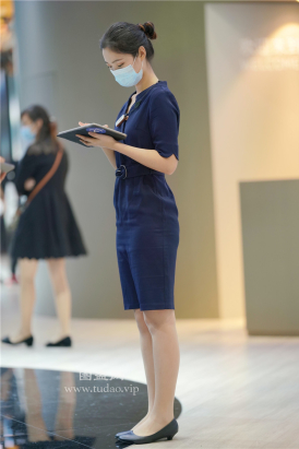 编码1393肉丝美女销售