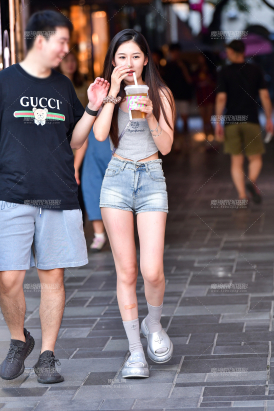 ★清新热裤美女