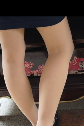 4K视频 黑色皮划艇（1）500M