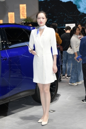 231119-5=58√肉丝大长腿销售员【套图➕视频】