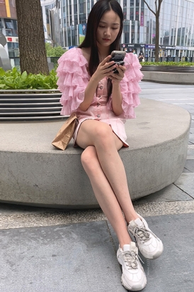 pretty girl