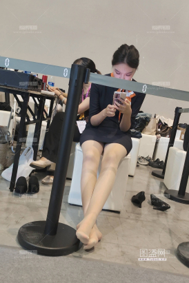 4K视频后台经典震撼休息区肉丝凉脚阵阵飘香